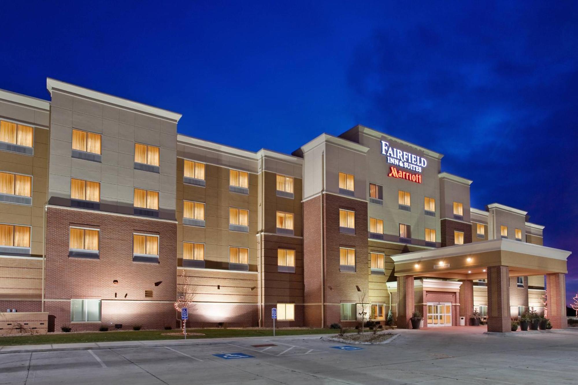 Fairfield Inn & Suites By Marriott Kearney Exteriér fotografie